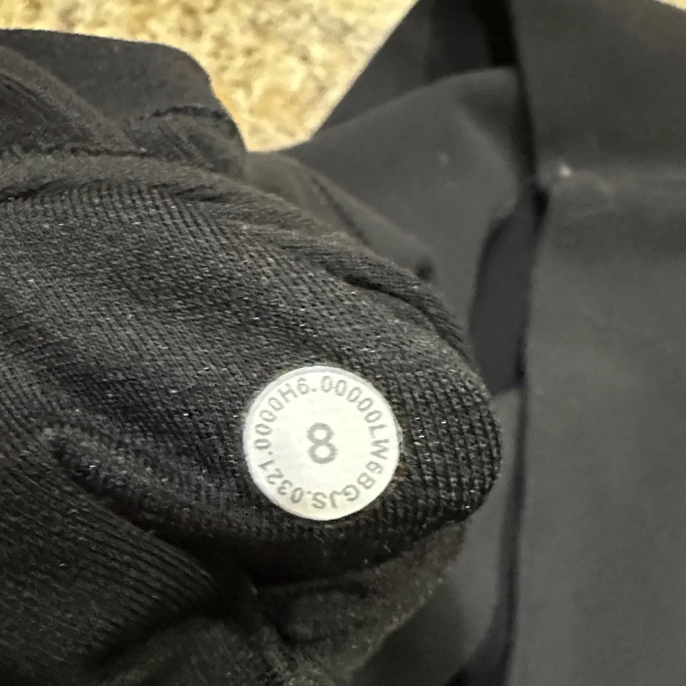 lululemon athletica Black Ankle Pants - Picture 6 of 7